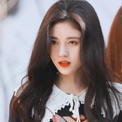 鲜花盛开的村庄